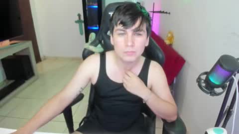 Kevin online show from February 20, 11:27 pm