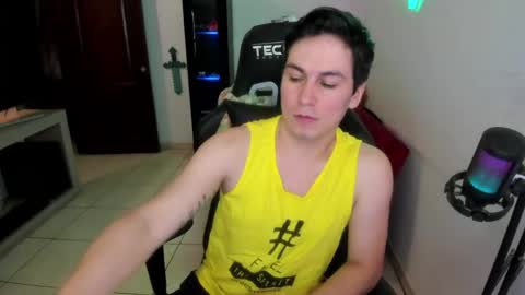 Kevin online show from April 8, 11:27 pm