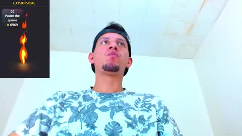 Kev online show from October 18, 7:14 pm