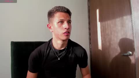 Snapshot of kevin_ahs1 chatting on July 14, 10:26 pm Kevin Ahs online show from July 14, 10:26 pm