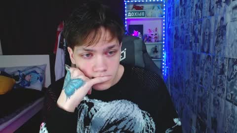 Snapshot of kevin_joestar chatting on December 8, 4:25 am Kevin online show from December 8, 4:25 am