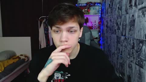 Snapshot of kevin_joestar chatting on December 30, 8:32 am Kevin online show from December 30, 8:32 am