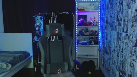 Snapshot of kevin_joestar chatting on February 3, 5:07 am Kevin online show from February 3, 5:07 am