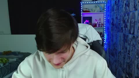 Snapshot of kevin_joestar chatting on February 7, 6:45 am Kevin online show from February 7, 6:45 am