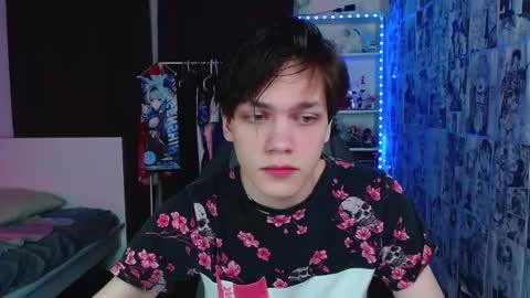 Snapshot of kevin_joestar chatting on February 16, 3:15 am Kevin online show from February 16, 3:15 am