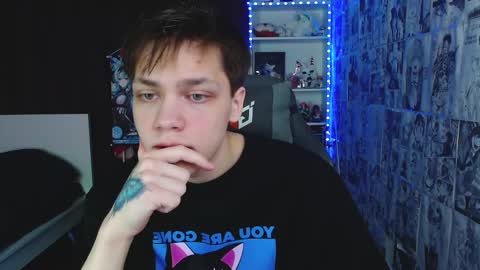 Snapshot of kevin_joestar chatting on February 18, 3:21 am Kevin online show from February 18, 3:21 am