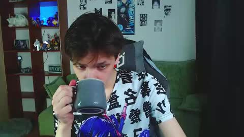 Snapshot of kevin_joestar chatting on September 16, 4:24 am Kevin online show from September 16, 4:24 am