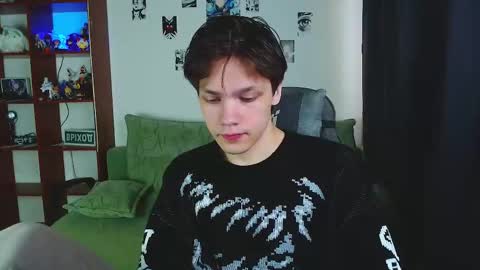 Snapshot of kevin_joestar chatting on September 25, 5:11 am Kevin online show from September 25, 5:11 am