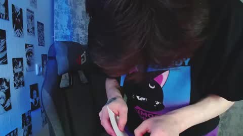 Snapshot of kevin_joestar chatting on October 7, 4:42 am Kevin online show from October 7, 4:42 am