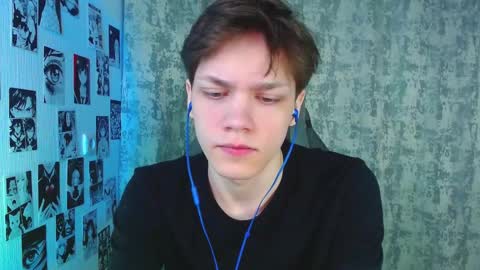 Snapshot of kevin_joestar chatting on October 18, 4:59 am Kevin online show from October 18, 4:59 am