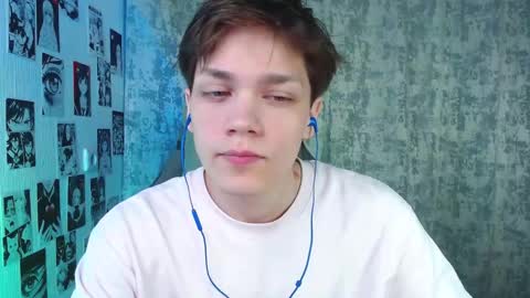 Snapshot of kevin_joestar chatting on October 21, 4:57 am Kevin online show from October 21, 4:57 am