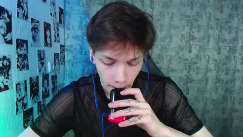 Snapshot of kevin_joestar chatting on October 22, 4:57 am Kevin online show from October 22, 4:57 am