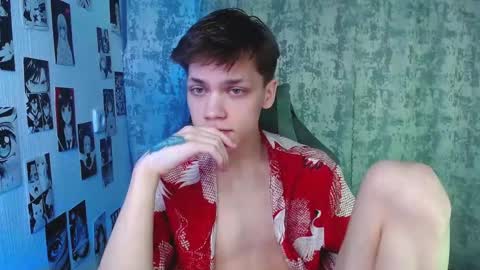 Snapshot of kevin_joestar chatting on November 25, 3:39 am Kevin online show from November 25, 3:39 am