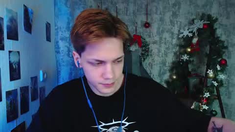 Snapshot of kevin_joestar chatting on January 11, 4:28 am Kevin online show from January 11, 4:28 am