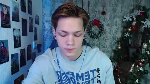 Snapshot of kevin_joestar chatting on January 15, 5:12 am Kevin online show from January 15, 5:12 am