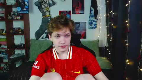 Snapshot of kevin_joestar chatting on February 23, 5:38 am Kevin online show from February 23, 5:38 am