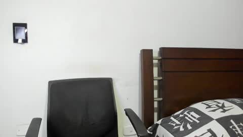 kevin_malone22 online show from March 3, 1:56 am