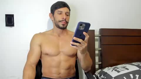 kevin_malone22 online show from July 5, 3:02 am