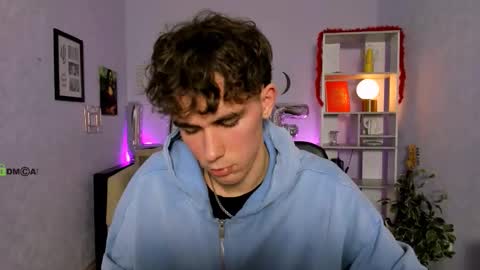 kevin_nix_ online show from February 5, 1:38 pm