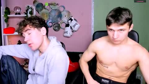 kevin_nix_ online show from March 2, 7:37 am