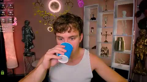 kevin_nix_ online show from June 27, 7:19 pm