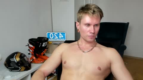 Kev online show from October 20, 1:00 pm