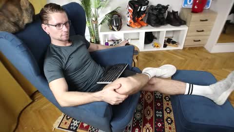 Kev online show from November 26, 11:44 am