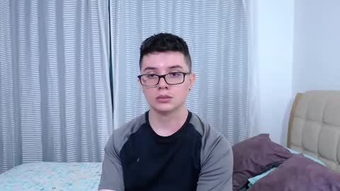 Kevin online show from February 3, 10:26 pm