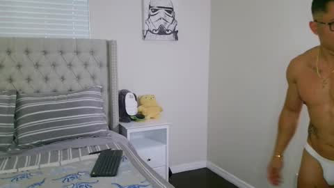 kevinkham online show from October 26, 2:23 pm