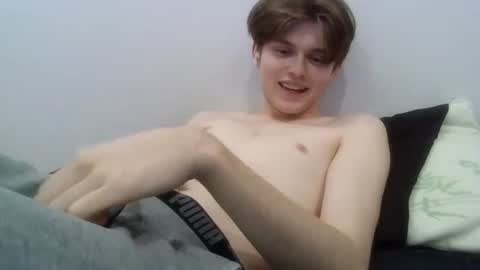 kevinmycroft online show from December 16, 4:39 am