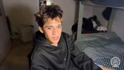 kevonly online show from April 2, 9:40 am