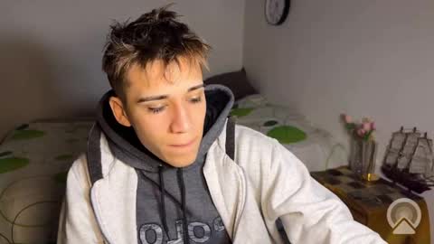 kevonly online show from May 22, 9:26 am