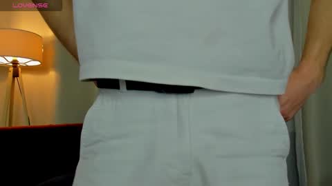 Snapshot of kevinparke chatting on February 3, 6:46 pm Kevin online show from February 3, 6:46 pm