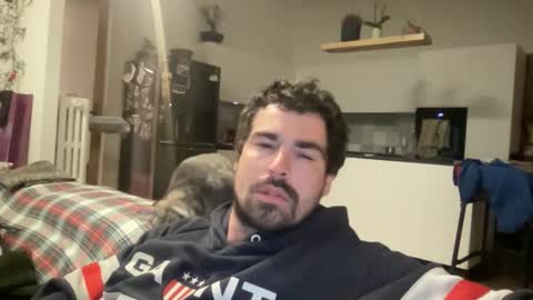 kevinpillobello online show from March 3, 5:30 pm