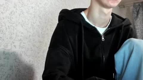 Snapshot of kevinsupershy chatting on July 4, 11:33 pm kevinsupershy online show from July 4, 11:33 pm