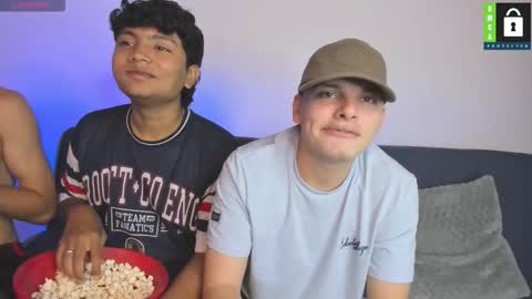 kevin and ottis online show from November 13, 11:58 pm