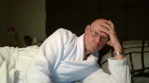 Snapshot of kevlooking4sez chatting on February 20, 12:52 am kevlooking4sez online show from February 20, 12:52 am