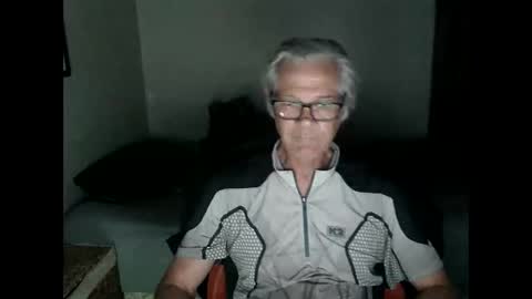 kevwestunder9696 online show from October 12, 11:20 am