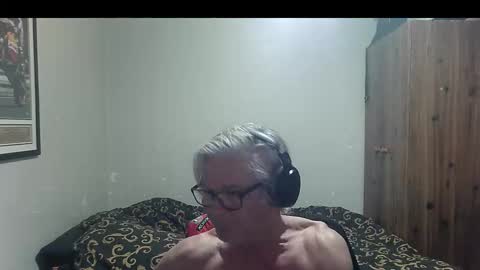 kevwestunder9696 online show from October 30, 1:12 pm