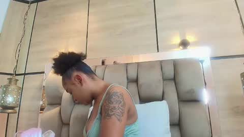 keyla nahir online show from September 25, 1:31 am