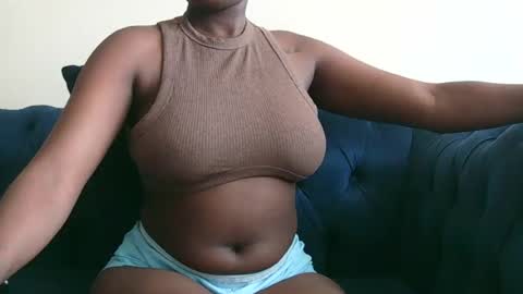 Snapshot of keylaa4 chatting on July 21, 12:07 pm keyla online show from July 21, 12:07 pm