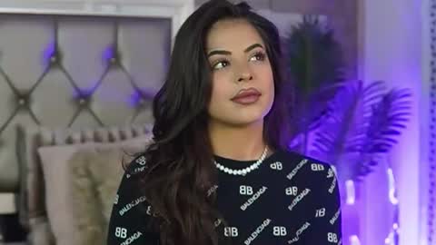 keylaconner online show from October 17, 1:31 am