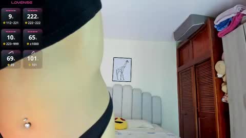 keylly online show from February 14, 12:19 am