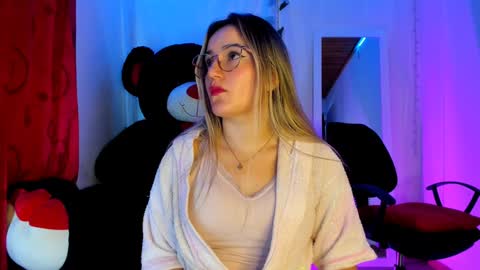 Snapshot of keyth_clement chatting on January 28, 4:41 pm Keyth online show from January 28, 4:41 pm