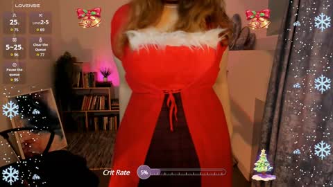Snapshot of keytsilvas chatting on December 27, 5:52 am Keyt online show from December 27, 5:52 am