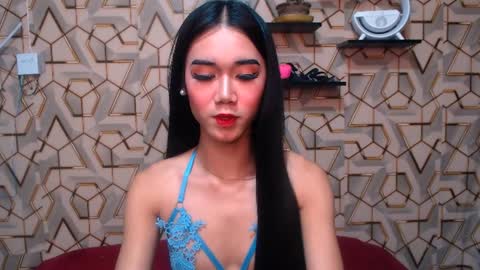 Snapshot of kezzykeller chatting on February 3, 4:10 pm kezzy online show from February 3, 4:10 pm