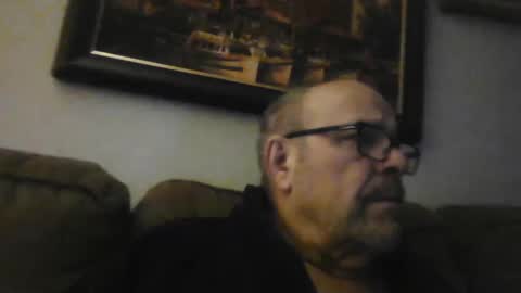 Snapshot of kfries chatting on October 7, 11:51 am Kent online show from October 7, 11:51 am