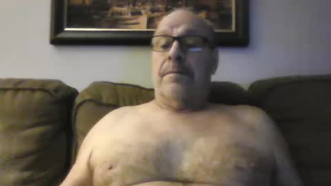 Snapshot of kfries chatting on October 10, 11:09 am Kent online show from October 10, 11:09 am