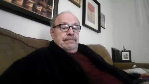 Snapshot of kfries chatting on October 29, 11:23 am Kent online show from October 29, 11:23 am