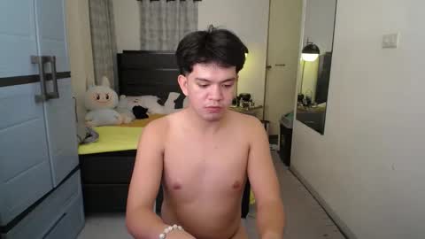 Arch online show from January 9, 3:37 pm